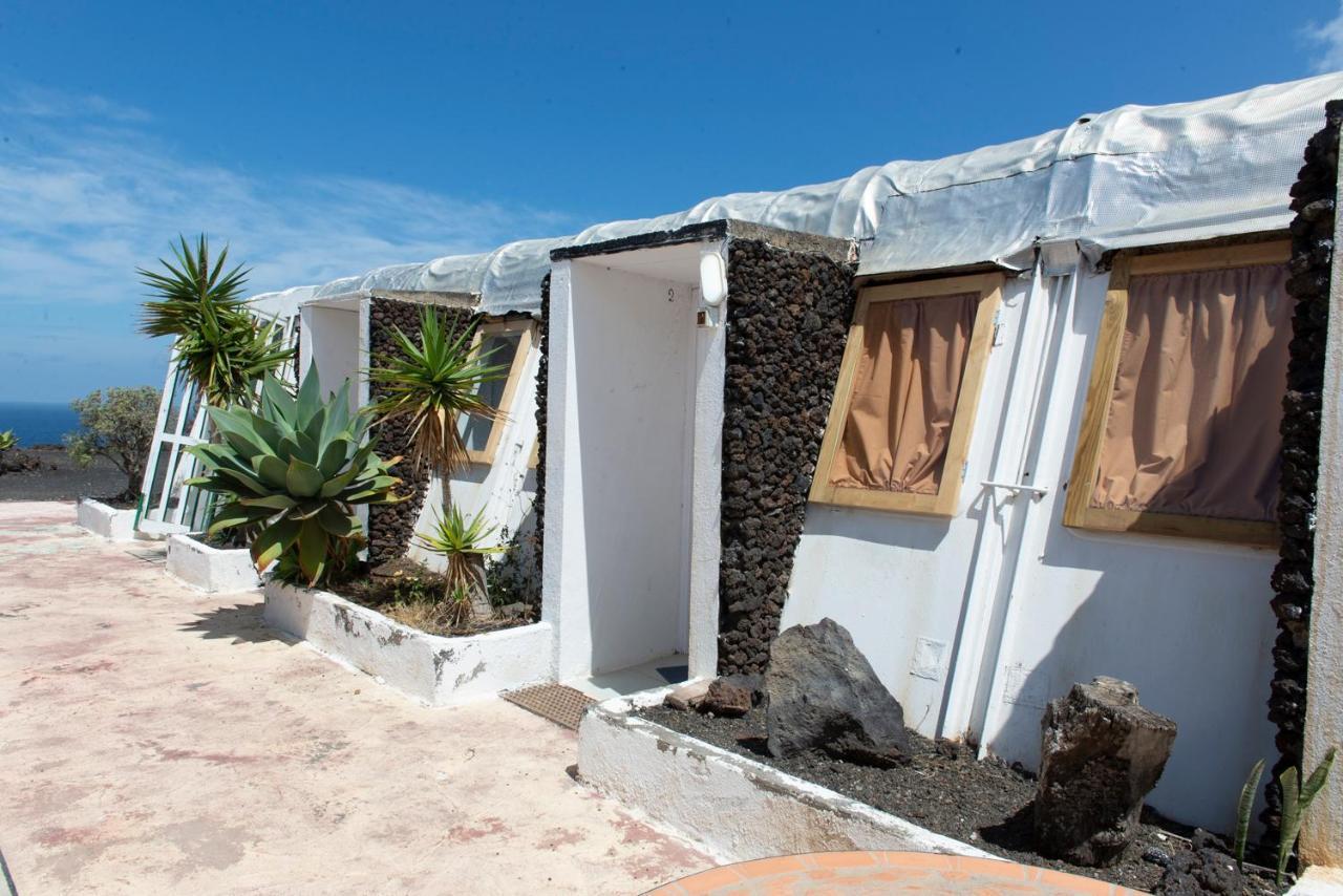 Basic En-Suite Bedroom By The Sea Guinea Exterior photo